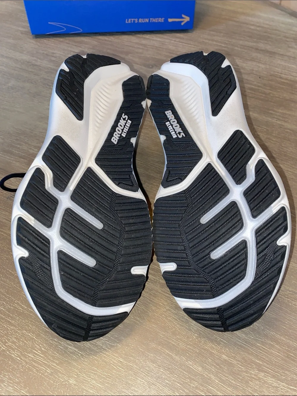Brooks Glycerin 23, Women’s 9.5 Wide
